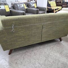 J8648 【リユースのサカイ柏店】 2人掛けソファ クリーニング済みの画像