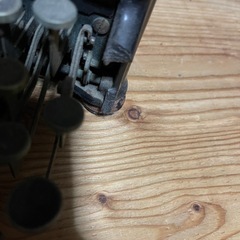 お話中)アンティークタイプライターの画像