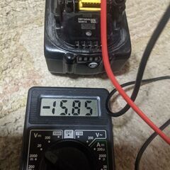 バッテリー、14.4V、ジャンク品の画像