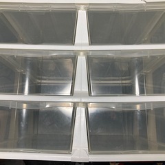 衣装ケースの画像