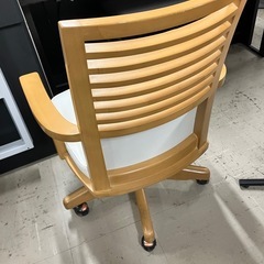 A2510-726 ニトリ 回転昇降チェア DCフィオナ ショウコウ キャスター付き 中古の画像