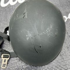 ハーフキャップ ヘルメット 半帽 マットブラック 黒 キズ有りの画像
