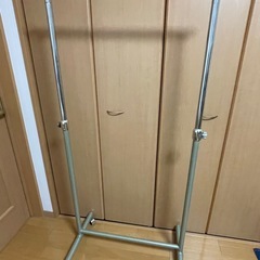 ハンガーラック
の画像