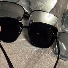 サングラス6個の画像