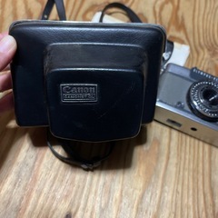 お話中)古いカメラ2台の画像