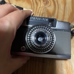 お話中)古いカメラ2台の画像