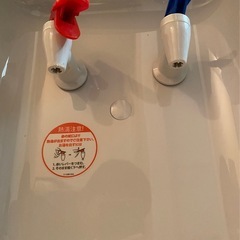 【取引者決定済
】ウォーターサーバーの画像