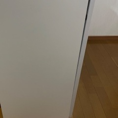 ニトリキッチンカウンター食器棚の画像