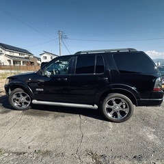 【車検取得❗️】　フォード　エクスプローラー　ホイール　マフラー　スモークテール付きの画像