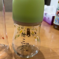 哺乳瓶3本の画像