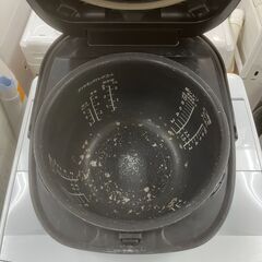 【リサイクルショップどりーむ荒田店】No.5054 炊飯器 Panasonic/パナソニック 2013年製 10合炊き ※内窯の状態悪いです。の画像