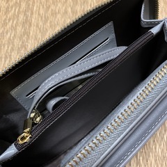 Pomelo Best スマホショルダーバッグ グレーの画像