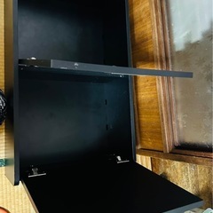 UD専用オーバーヘッドコンソールと助手席収納BOXの画像