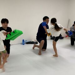 京成松戸線の薬園台駅目の前で通いやすいキックボクシングジム♪キッズ会員６０名を超えそうです！子育て世代の３０代～４０代の男女が多いです！の画像