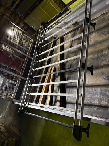 ルーフキャリア