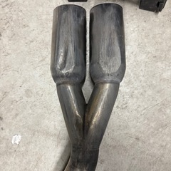 60.70ヴォクシー ガナドールマフラー
の画像