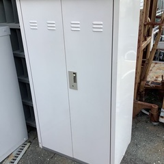 タカヤマ 物置 鍵付 W74.5×D50×H135cm 管H25...