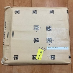 体重計 ヘルスメーター 【2025年新型　高精度・超薄型＆超軽量】 たいじゅうけい 乗るだけ 自動測定 強化ガラス製 ボディスケール 180kgまで対応 バックライト付 電源自動ON/OFF コンパクト 軽量収納 電池付属 weight scale (ブラック)の画像