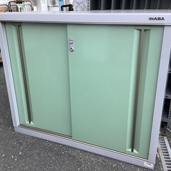 イナバ 物置 鍵付 W133×D54×H112cm 管H2510...