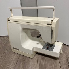 ジャノメ🔴JANOME🔴ミシン説明書つきの画像