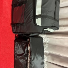 Uber eats カバンの画像