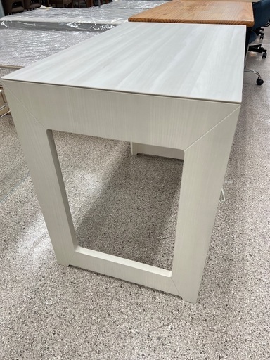 【トレファクいわき平店】KOIZUMI(コイズミ)ワークデスクKWD-231カギ付きホワイトが入荷しました！