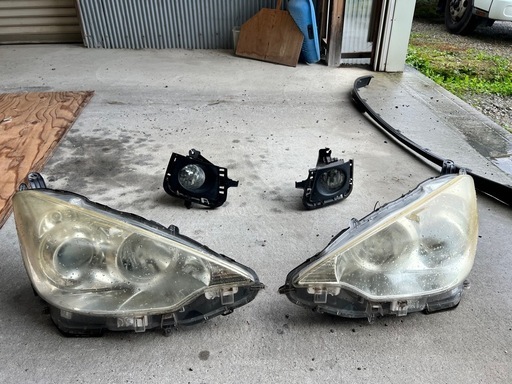 NHP10アクア  ヘッドライト・フォグランプセット