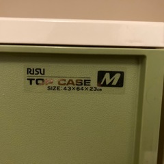 押入れ収納ケース４つ（すのこ２枚付き）の画像