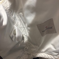 モンクレール正規ひん品の画像