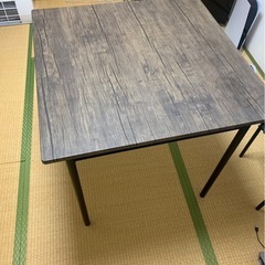 テーブルセット　椅子二脚付きの画像