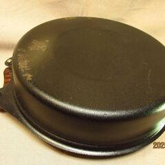 鉄鍋②蓋付きの画像