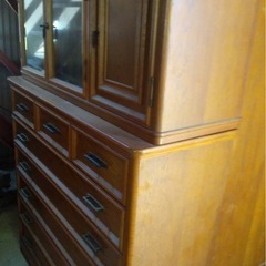 引き出し箪笥の画像