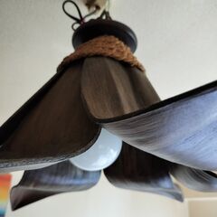 アジアンリゾート　お洒落な天井照明　ココナッツランプ　即使用可能　ブラウンの画像