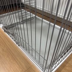 犬のケージ　petio 5ヶ月のみ使用　　別売り屋根付きの画像