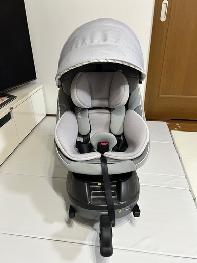 コンビ　チャイルドシート　CM-UIN ISOFIX