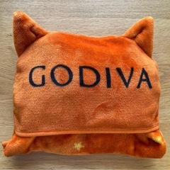 GODIVA 猫耳フード付きブランケットの画像
