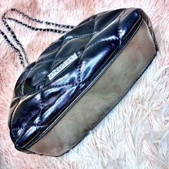 JINGPIN バッグ　キルティング バッグ　黒の画像