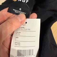 HUF ロンTの画像