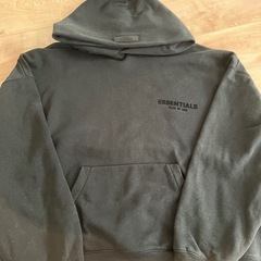 エッセンシャルパーカーの画像