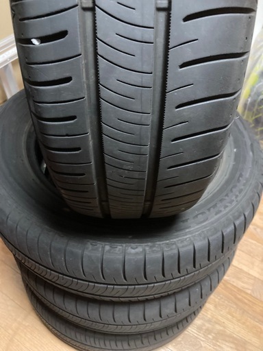 夏ﾀｲﾔ(ﾎｲｰﾙなし)205/60R16