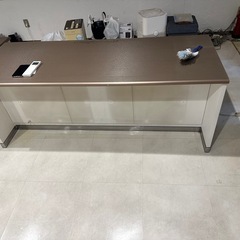 大型カウンターの画像