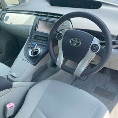 【自社ローン＆リース】で乗れます🚗＜保証人不要＞ブラック、事情アリでもOKです！ローンが組めない方の強いミカタ💕『月々格安』車検2年付き！トヨタ　プリウス　冬タイヤサービス♪の画像