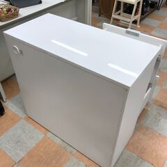 ＼家具＊家電のお店／【ｼﾞｬﾝｸﾞﾙｼﾞｬﾝｸﾞﾙ石川金沢店】ニトリ レンジ台  白 W(幅)88.3×D(奥行き)41.5×H(高さ)84.5cm ※クリーニング済みの画像