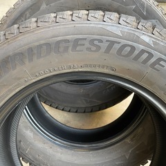 1029-3)はめ替え込み！225/65R17 ブリヂストンスタッドレス中古4本セット！2018年製ブリザックDM-V2の画像