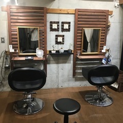 自然派美容師さん大募集‼️天然100%ヘナ専門サロンなのでアレル...