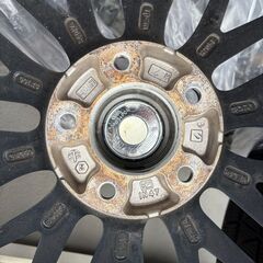 【バリ溝・2022年製】ブリヂストン ブリザック DM-V3 235/60R18 スタッドレスタイヤ・ホイール4本セットの画像