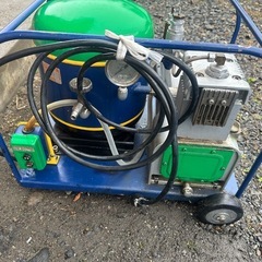 HITACHI 日立　エアーコンプレッサー　SU-7Sの画像