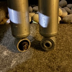 ランクル100 ショックアブソーバーの画像