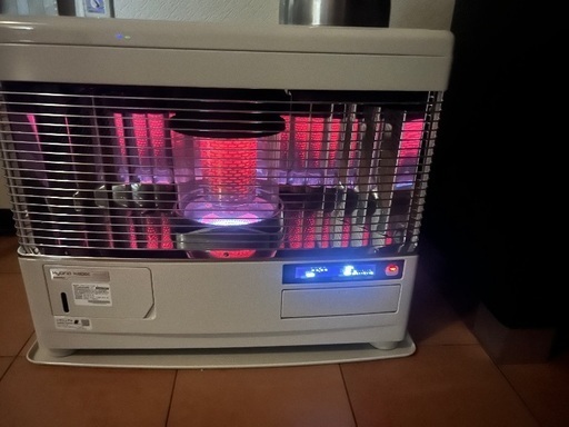 2021年製　Sunpot ハイブリッドストーブ UFH-6411URF T 床暖ストーブ