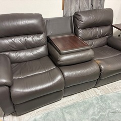 3人掛け電動リクライニングソファの画像